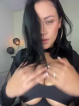 Snapshot of AvaAngel69 chatting on 10, 5, 2026 AvaAngel69 online show from 10, 5, 2026