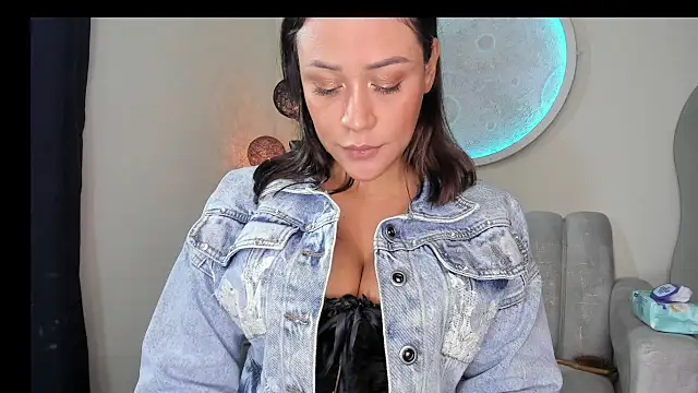 AvaAngel69 online show from 13, 4, 2026