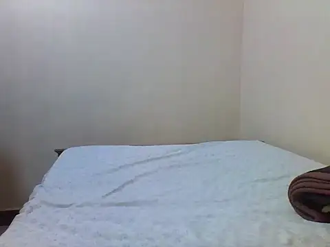 princess-cutie12 online show from 18, 5, 2026