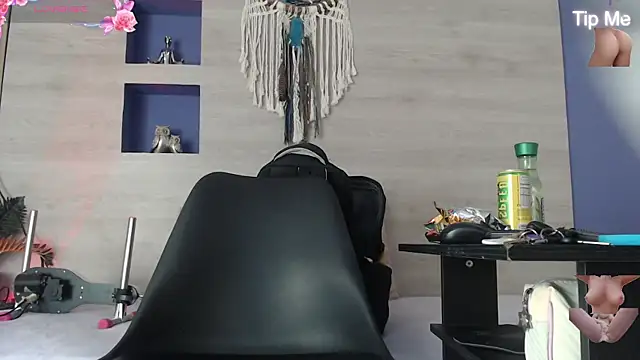 Dakotagloss online show from 28, 5, 2026