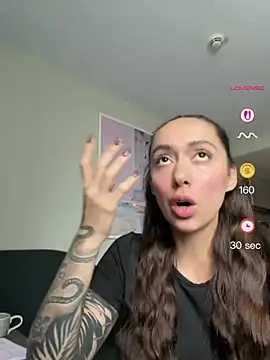 emiliasommer online show from 17, 6, 2026