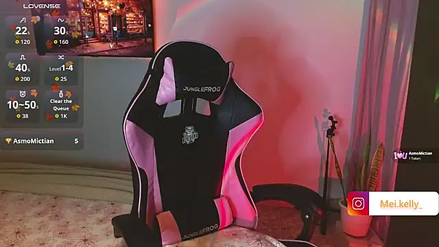 Mei Kelly online show from 25, 10, 2025