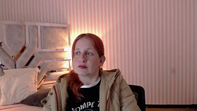 ViioletaMora online show from 18, 3, 2025