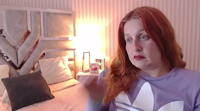 ViioletaMora online show from 19, 3, 2025