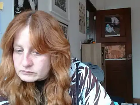 Snapshot of ViioletaMora chatting on 18, 5, 2026 ViioletaMora online show from 18, 5, 2026