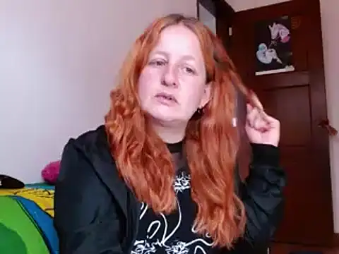 ViioletaMora online show from 16, 11, 2025