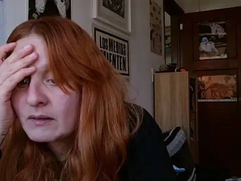 Snapshot of ViioletaMora chatting on 15, 5, 2026 ViioletaMora online show from 15, 5, 2026