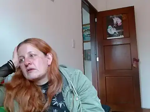 ViioletaMora online show from 19, 11, 2025