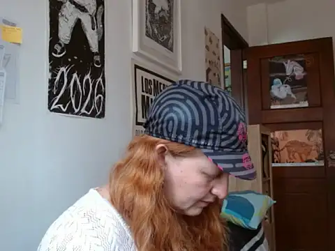 Snapshot of ViioletaMora chatting on 20, 5, 2026 ViioletaMora online show from 20, 5, 2026