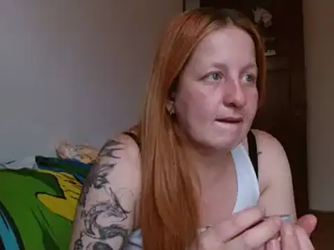 ViioletaMora online show from 25, 11, 2025