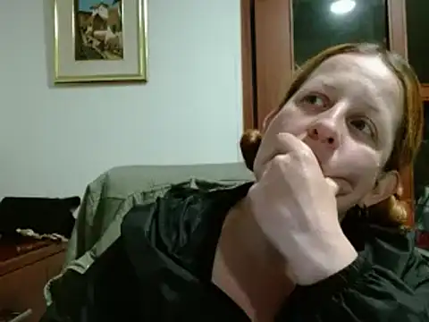 ViioletaMora online show from 13, 12, 2025