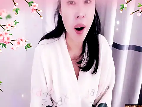 xiaoxuer online show from 10, 1, 2025