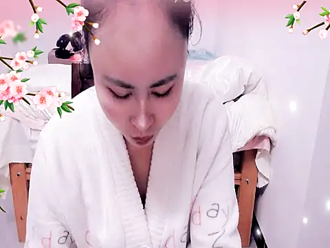 xiaoxuer online show from 27, 2, 2025
