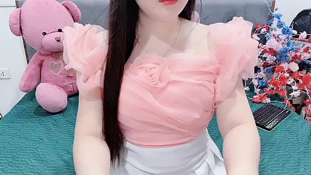 Funikio online show from 12, 4, 2026