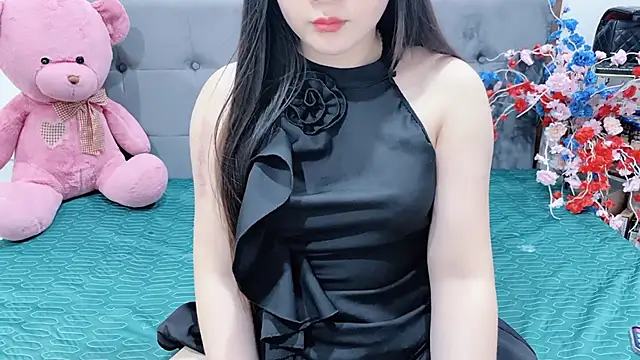 Funikio online show from 13, 4, 2026