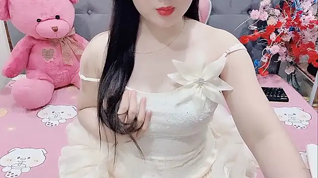 Funikio online show from 5, 12, 2025