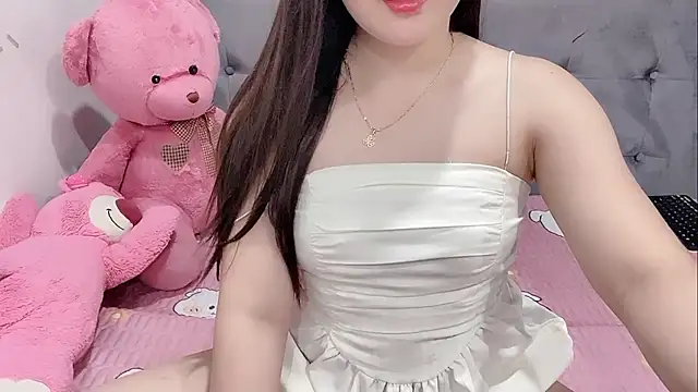 Funikio online show from 12, 9, 2025