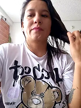 Snapshot of Zoe_Nasty chatting on 8, 10, 2025 Zoe Nasty online show from 8, 10, 2025