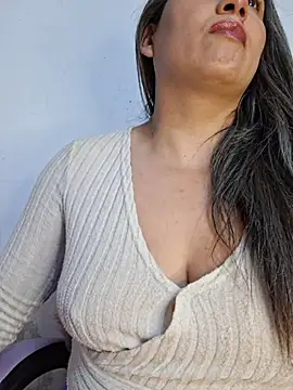 Snapshot of Zoe_Nasty chatting on 25, 4, 2026 Zoe Nasty online show from 25, 4, 2026