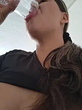 Zoe Nasty online show from 12, 4, 2026