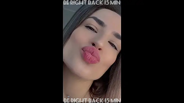 Snapshot of Camilla__one__ chatting on 27, 5, 2026 Camilla one online show from 27, 5, 2026