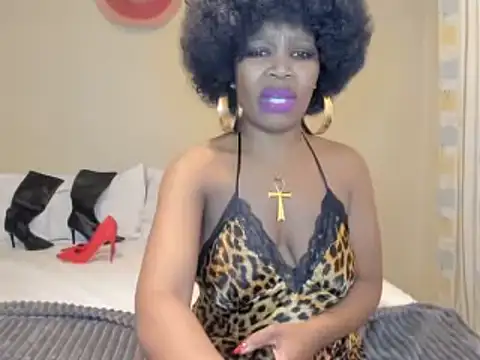 Snapshot of AfricanSquirtingQueen chatting on 12, 7, 2026 AfricanSquirtingQueen online show from 12, 7, 2026