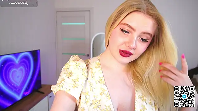 oliviabr0wn0 online show from 12, 9, 2025