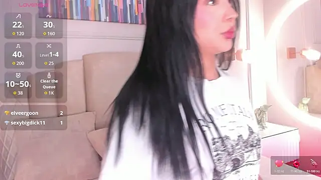 maddy brookss online show from 13, 12, 2025