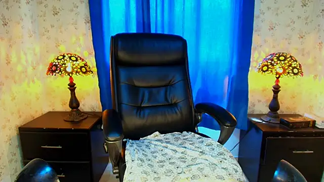 jewellzafiro online show from 16, 10, 2025