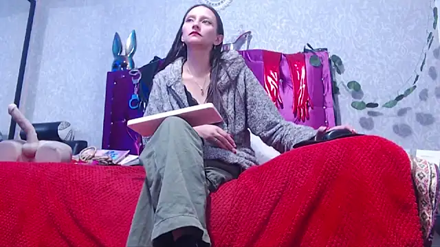 AyshaScott online show from 9, 2, 2026