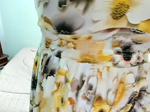 MonicaGarcia  online show from 8, 11, 2025