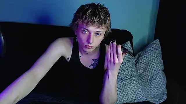 Snapshot of axxxturel chatting on 22, 2, 2025 axxxturel online show from 22, 2, 2025