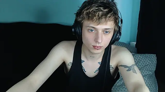 Snapshot of axxxturel chatting on 26, 2, 2025 axxxturel online show from 26, 2, 2025