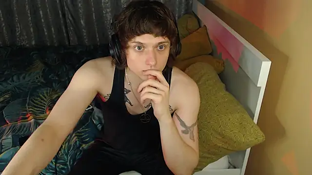 Snapshot of axxxturel chatting on 27, 9, 2025 axxxturel online show from 27, 9, 2025