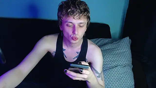 Snapshot of axxxturel chatting on 19, 2, 2025 axxxturel online show from 19, 2, 2025