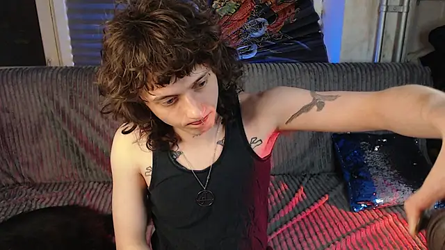 axxxturel online show from 15, 4, 2026