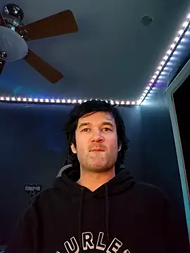 Snapshot of Stix_Zadinia chatting on 5, 11, 2025 Stix Zadinia online show from 5, 11, 2025