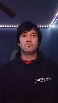 Snapshot of Stix_Zadinia chatting on 6, 11, 2025 Stix Zadinia online show from 6, 11, 2025