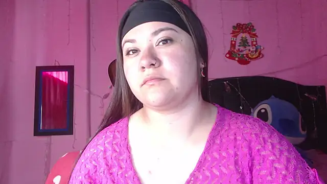 NikkiRous  online show from 7, 10, 2025