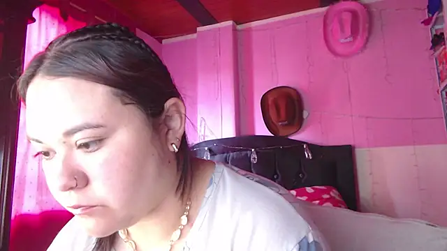 NikkiRous  online show from 12, 2, 2026