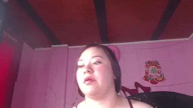 NikkiRous  online show from 10, 3, 2025