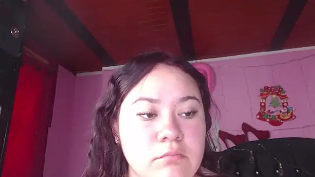 NikkiRous  online show from 10, 3, 2025