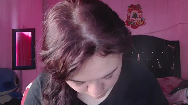 NikkiRous  online show from 5, 11, 2025