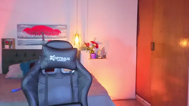 Dulce charlottee online show from 15, 4, 2026