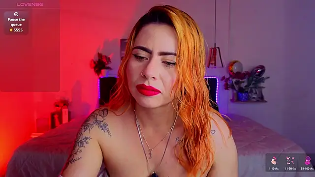 Snapshot of Dulce_charlottee chatting on 12, 10, 2025 Dulce charlottee online show from 12, 10, 2025