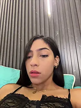 Ema azel online show from 9, 1, 2026