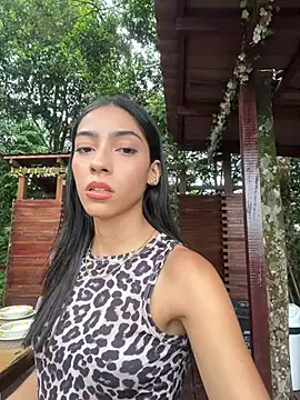 Ema azel online show from 17, 2, 2025