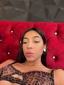 Ema azel online show from 4, 3, 2025