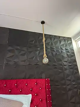 Ema azel online show from 8, 11, 2025