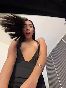 Ema azel online show from 21, 4, 2026